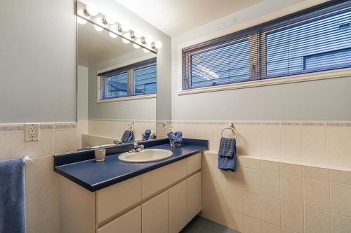 at 122 North Hythe Avenue, Capitol Hill BN, Burnaby North  at 122 North Hythe Avenue, Capitol Hill BN, Burnaby North