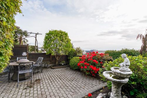 at 122 North Hythe Avenue, Capitol Hill BN, Burnaby North  at 122 North Hythe Avenue, Capitol Hill BN, Burnaby North