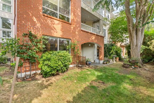  at 222 - 383 E 37th Avenue, Main, Vancouver East