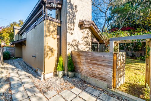 at 621 West 51st Avenue, South Cambie, Vancouver West  at 621 West 51st Avenue, South Cambie, Vancouver West