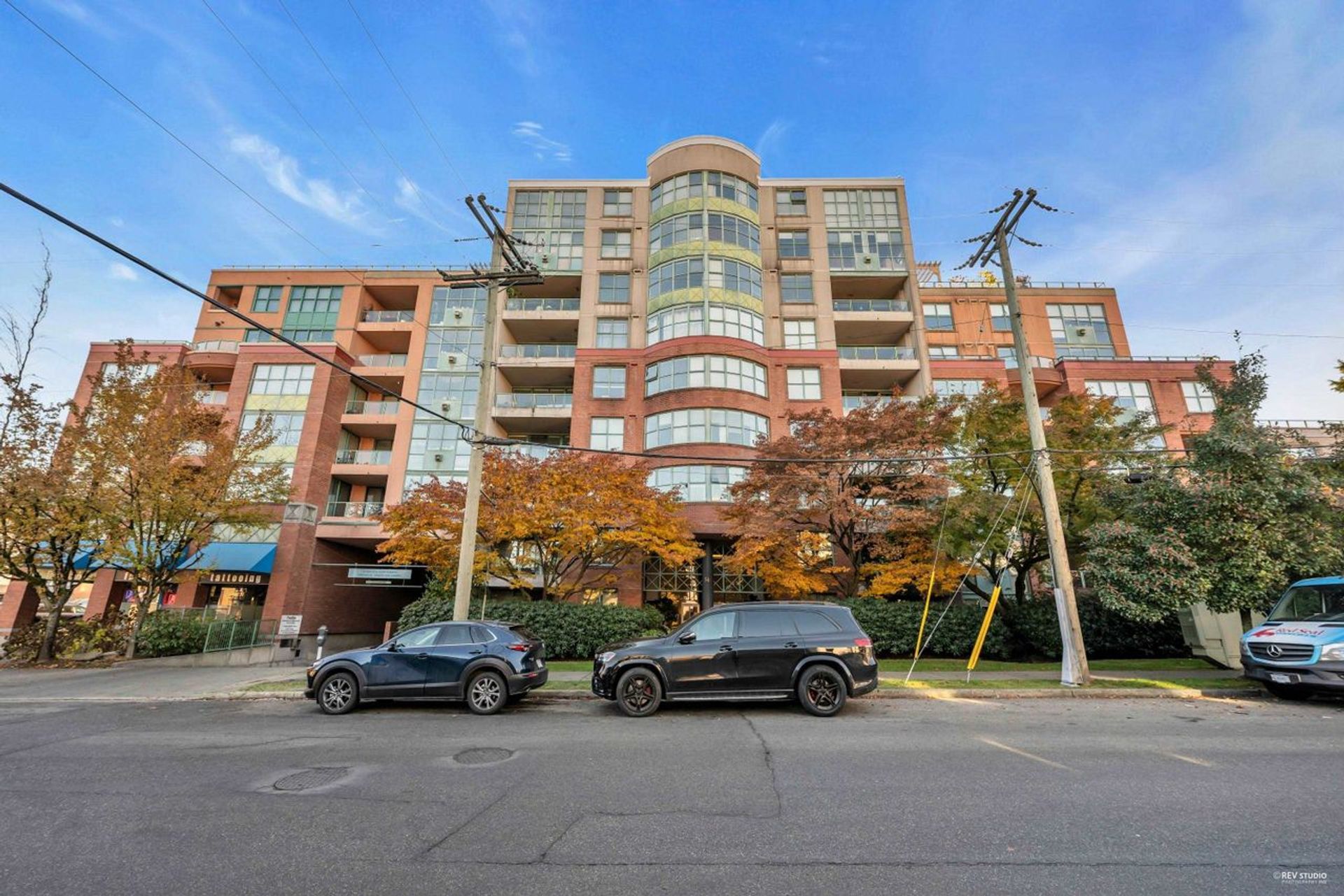 404 - 518 West 14th Avenue, Fairview VW, Vancouver West photo number 1 404 - 518 West 14th Avenue, Fairview VW, Vancouver West photo number 1