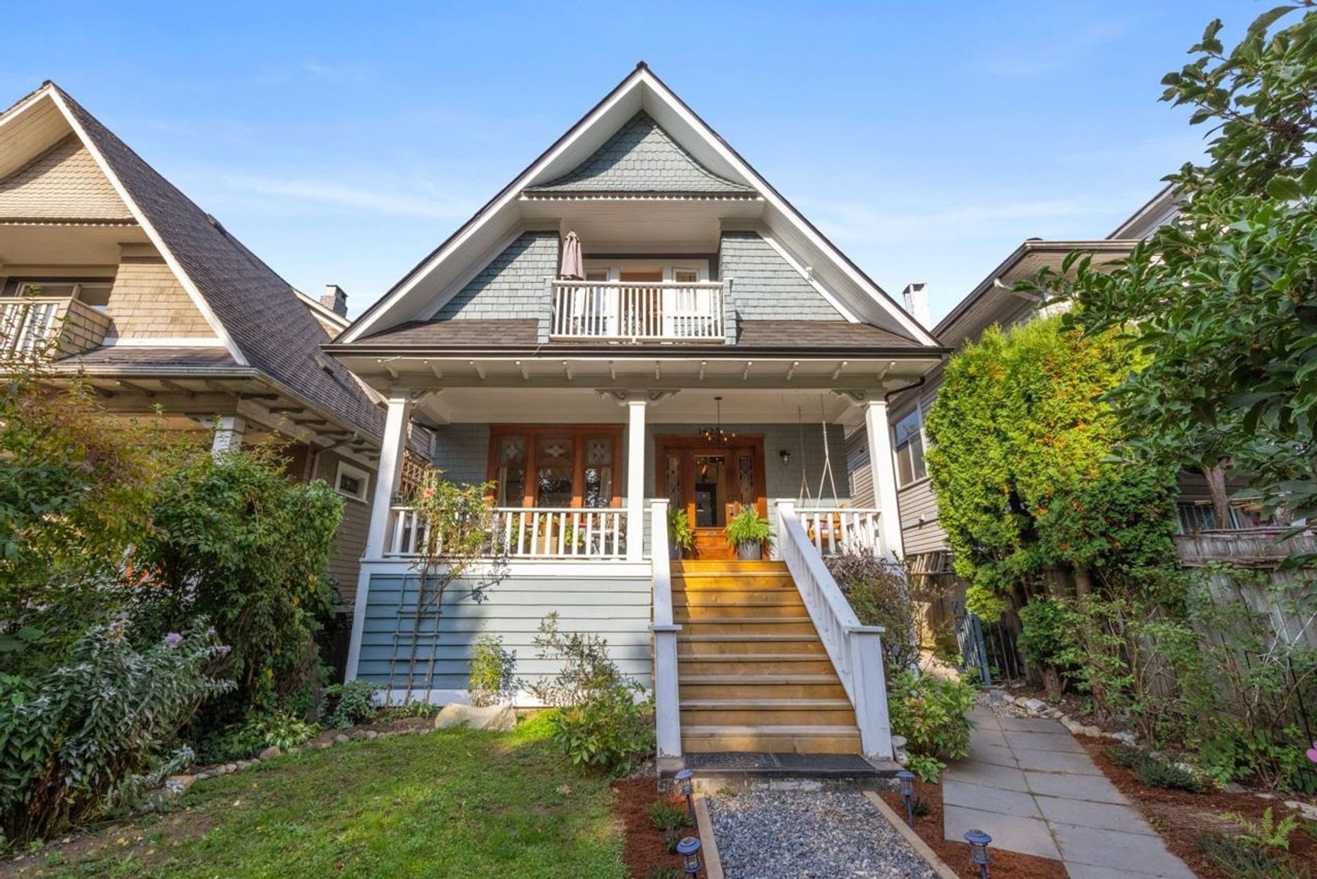 1423 E 11th Avenue, Grandview Woodland, Vancouver East photo number 1 1423 E 11th Avenue, Grandview Woodland, Vancouver East photo number 1