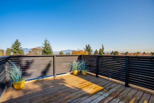 at 419 East 36th Avenue, Vancouver East  at 419 East 36th Avenue, Vancouver East