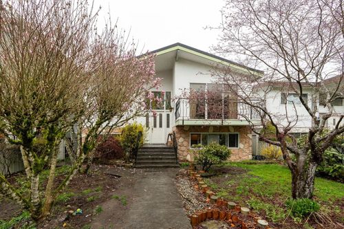 389-e-44th-avenue-main-vancouver-east-01 at 389 E 44th Avenue, Main, Vancouver East