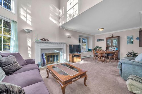 3297-w-8th-avenue-kitsilano-vancouver-west-11 at 3297 W 8th Avenue, Kitsilano, Vancouver West 3297-w-8th-avenue-kitsilano-vancouver-west-11 at 3297 W 8th Avenue, Kitsilano, Vancouver West