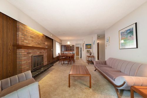 5 at 5839 Sophia Street, Main, Vancouver East 5 at 5839 Sophia Street, Main, Vancouver East