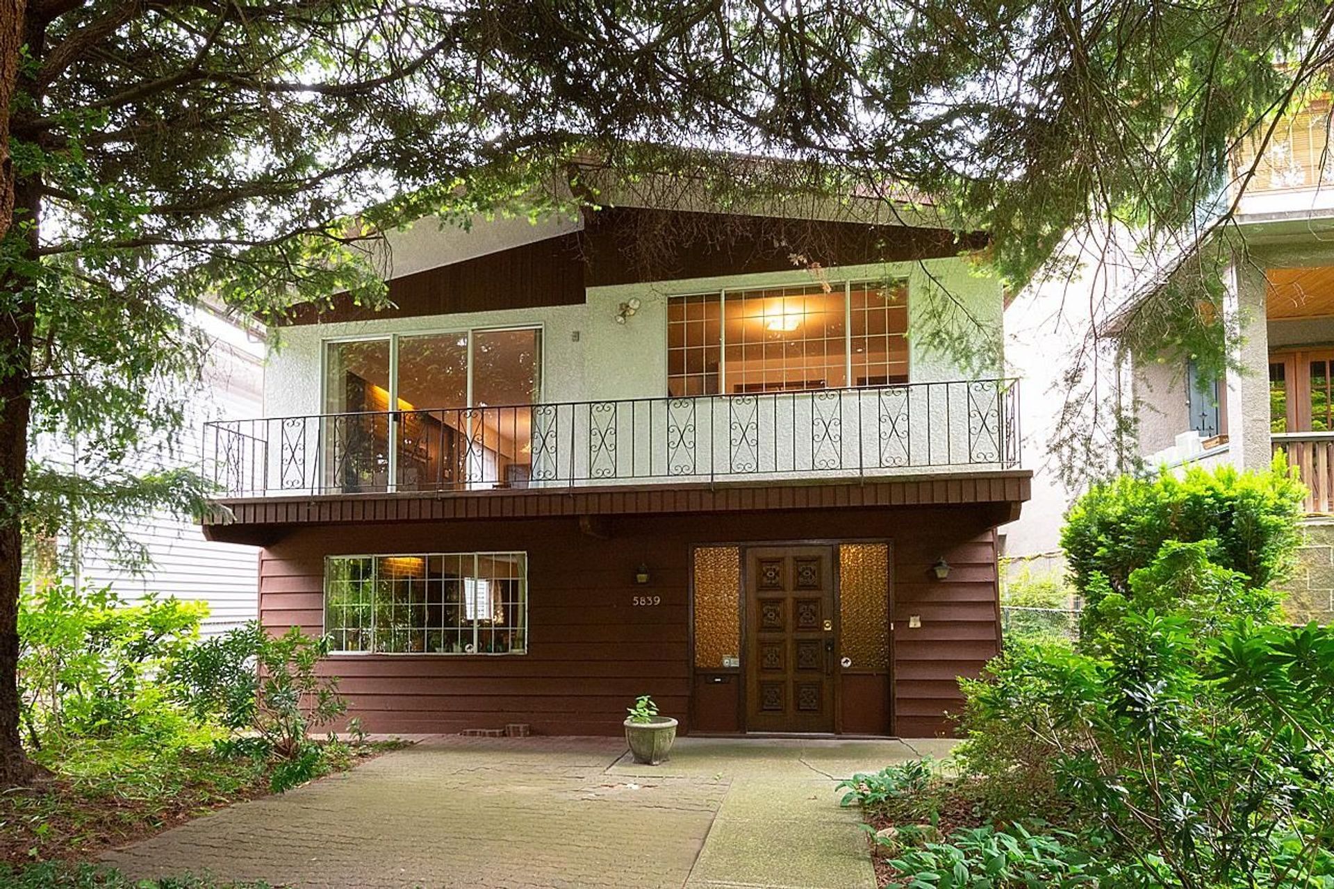 5839 Sophia Street, Main, Vancouver East photo number 1 5839 Sophia Street, Main, Vancouver East photo number 1