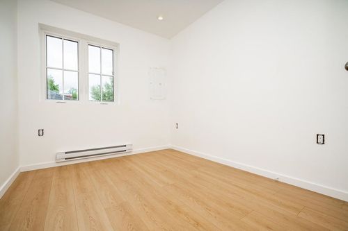 at 5814 Chester Street, Fraser VE, Vancouver East  at 5814 Chester Street, Fraser VE, Vancouver East