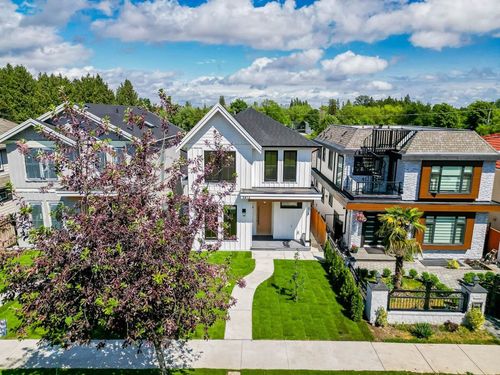 at 5814 Chester Street, Fraser VE, Vancouver East  at 5814 Chester Street, Fraser VE, Vancouver East