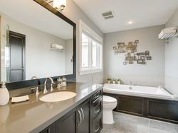 Photo 12 at 603 E 29th, Fraser VE, Vancouver East