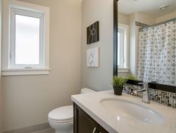 Photo 14 at 603 E 29th, Fraser VE, Vancouver East