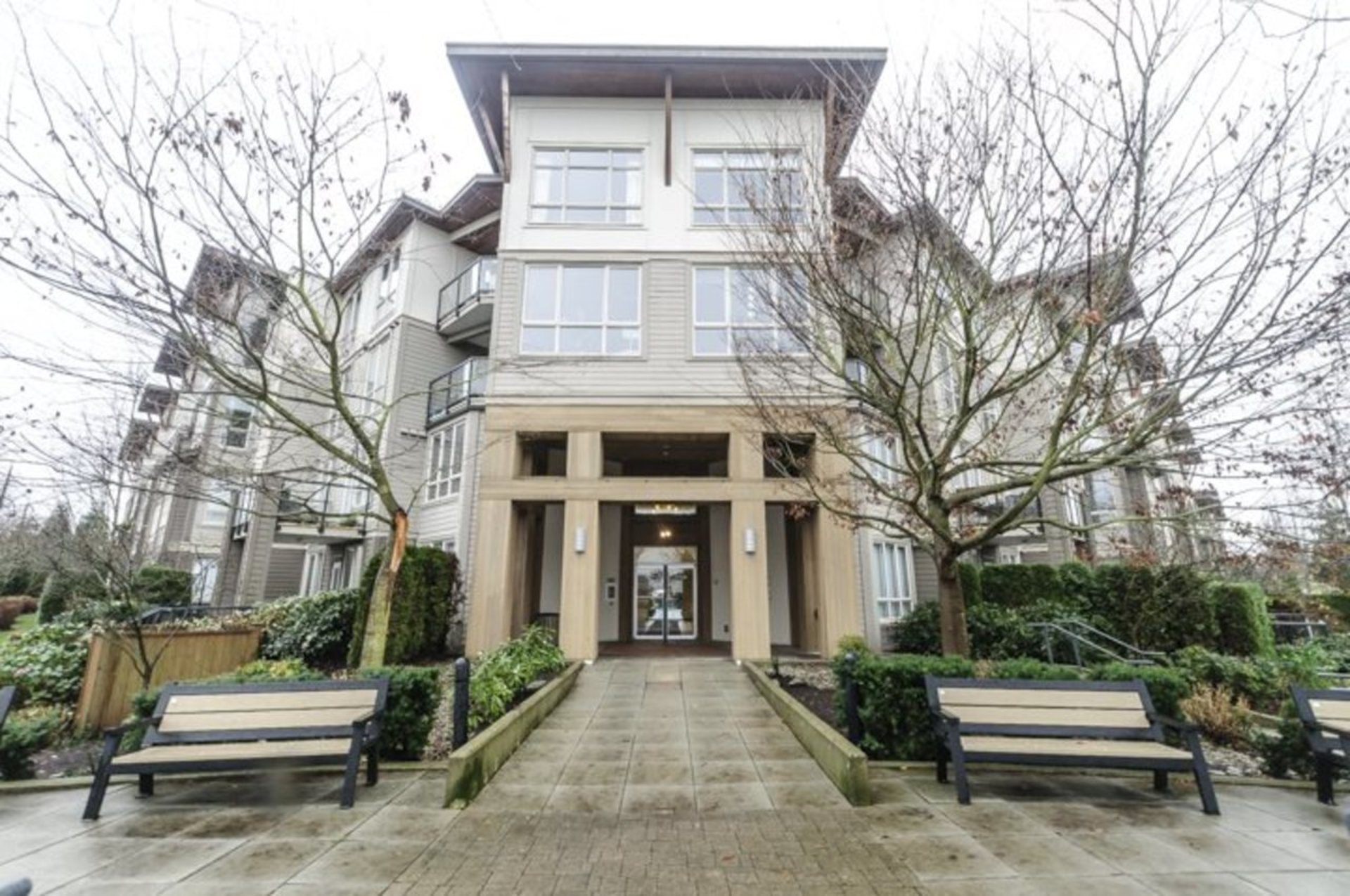 226 - 15988 26 Avenue, Grandview Surrey, South Surrey White Rock photo number 1 226 - 15988 26 Avenue, Grandview Surrey, South Surrey White Rock photo number 1