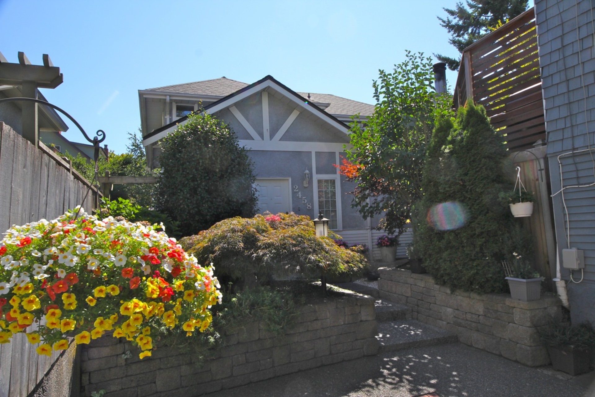 2458 West 7th Avenue, Kitsilano, Vancouver West photo 1