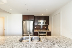  at 707 - 918 Cooperage Way, Yaletown, Vancouver West