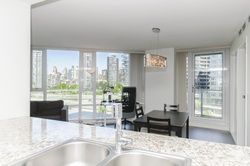  at 707 - 918 Cooperage Way, Yaletown, Vancouver West