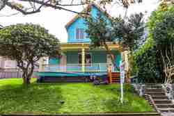 at 260 E 17th Avenue, Main, Vancouver East  at 260 E 17th Avenue, Main, Vancouver East