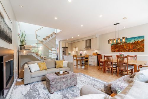 at 151 East 27th Avenue, Main, Vancouver East  at 151 East 27th Avenue, Main, Vancouver East