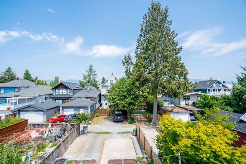 at 151 East 27th Avenue, Main, Vancouver East  at 151 East 27th Avenue, Main, Vancouver East