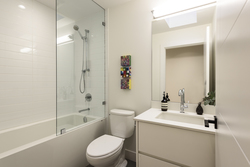 at 68 East 39th Avenue, Main, Vancouver East  at 68 East 39th Avenue, Main, Vancouver East