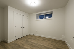 at 68 East 39th Avenue, Main, Vancouver East  at 68 East 39th Avenue, Main, Vancouver East