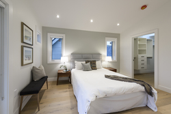at 68 East 39th Avenue, Main, Vancouver East  at 68 East 39th Avenue, Main, Vancouver East