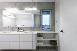 at 68 East 39th Avenue, Main, Vancouver East  at 68 East 39th Avenue, Main, Vancouver East