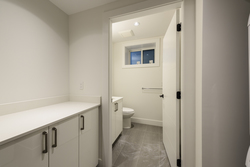 at 68 East 39th Avenue, Main, Vancouver East  at 68 East 39th Avenue, Main, Vancouver East