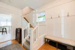 Foyer at 2819 West 7th Avenue, Kitsilano, Vancouver West Foyer at 2819 West 7th Avenue, Kitsilano, Vancouver West