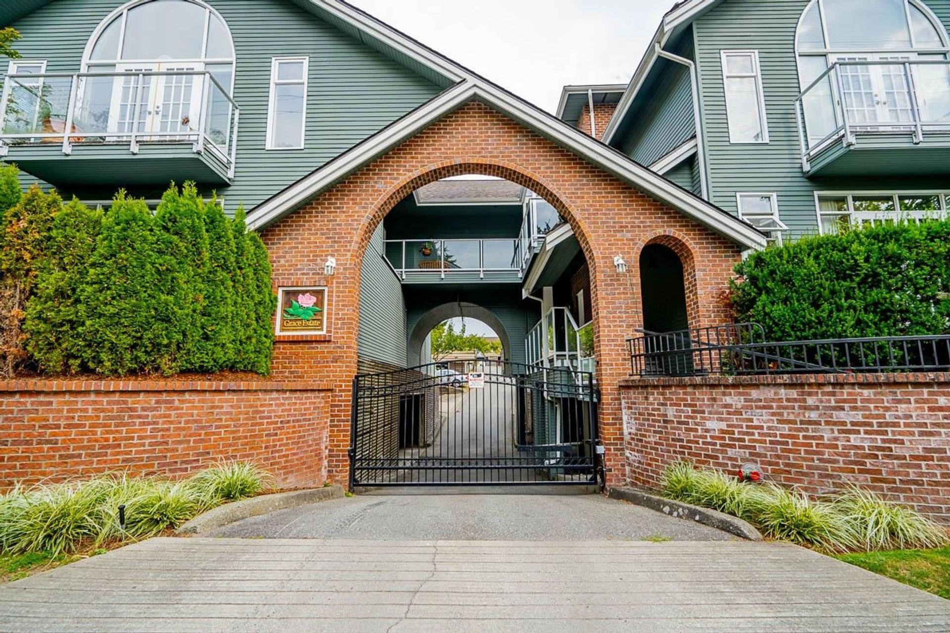 676 W 26th Avenue, Cambie, Vancouver West photo number 1 676 W 26th Avenue, Cambie, Vancouver West photo number 1