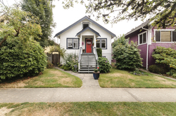  at 4692 Quebec Street, Main, Vancouver East