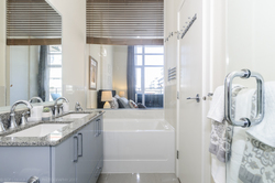  at 806 - 63 West 2nd Avenue, False Creek, Vancouver West