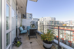  at 806 - 63 West 2nd Avenue, False Creek, Vancouver West