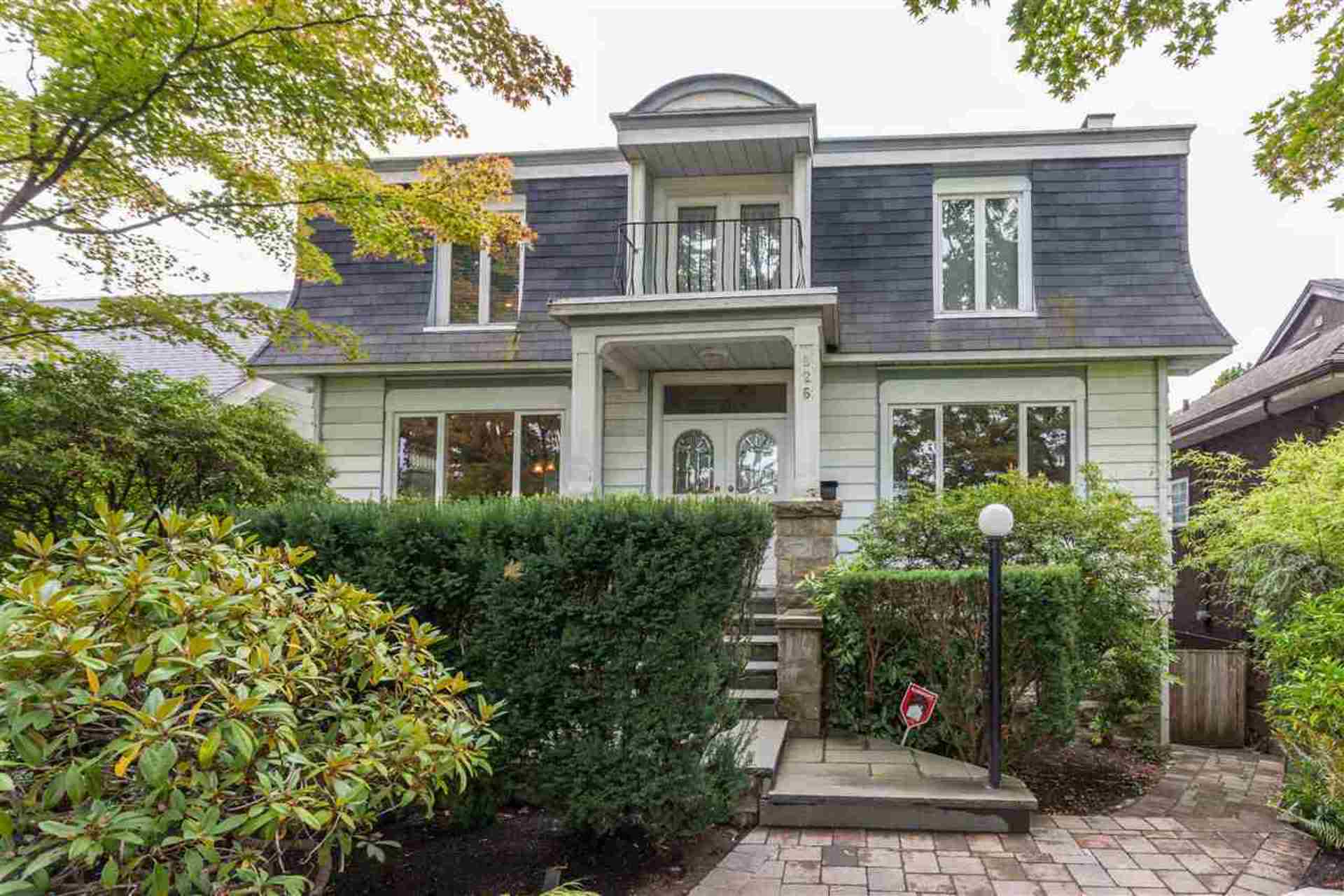 826 W 22nd Avenue, Cambie, Vancouver West photo number 1 826 W 22nd Avenue, Cambie, Vancouver West photo number 1
