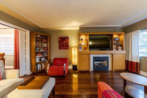 at 321 EAST 20th Avenue, Main, Vancouver East  at 321 EAST 20th Avenue, Main, Vancouver East