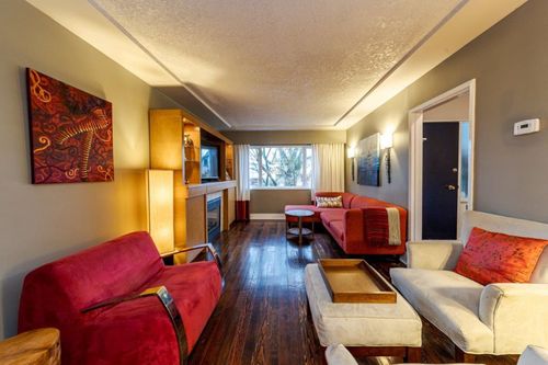 at 321 EAST 20th Avenue, Main, Vancouver East  at 321 EAST 20th Avenue, Main, Vancouver East