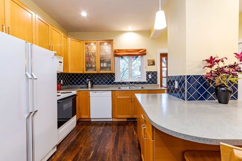 at 321 EAST 20th Avenue, Main, Vancouver East  at 321 EAST 20th Avenue, Main, Vancouver East