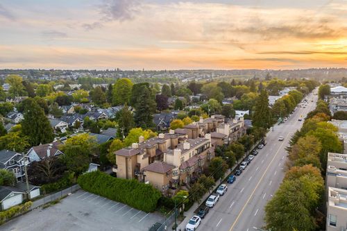 3036-w-4th-avenue-kitsilano-vancouver-west-27 at 18 - 3036 W 4th Avenue, Kitsilano, Vancouver West 3036-w-4th-avenue-kitsilano-vancouver-west-27 at 18 - 3036 W 4th Avenue, Kitsilano, Vancouver West