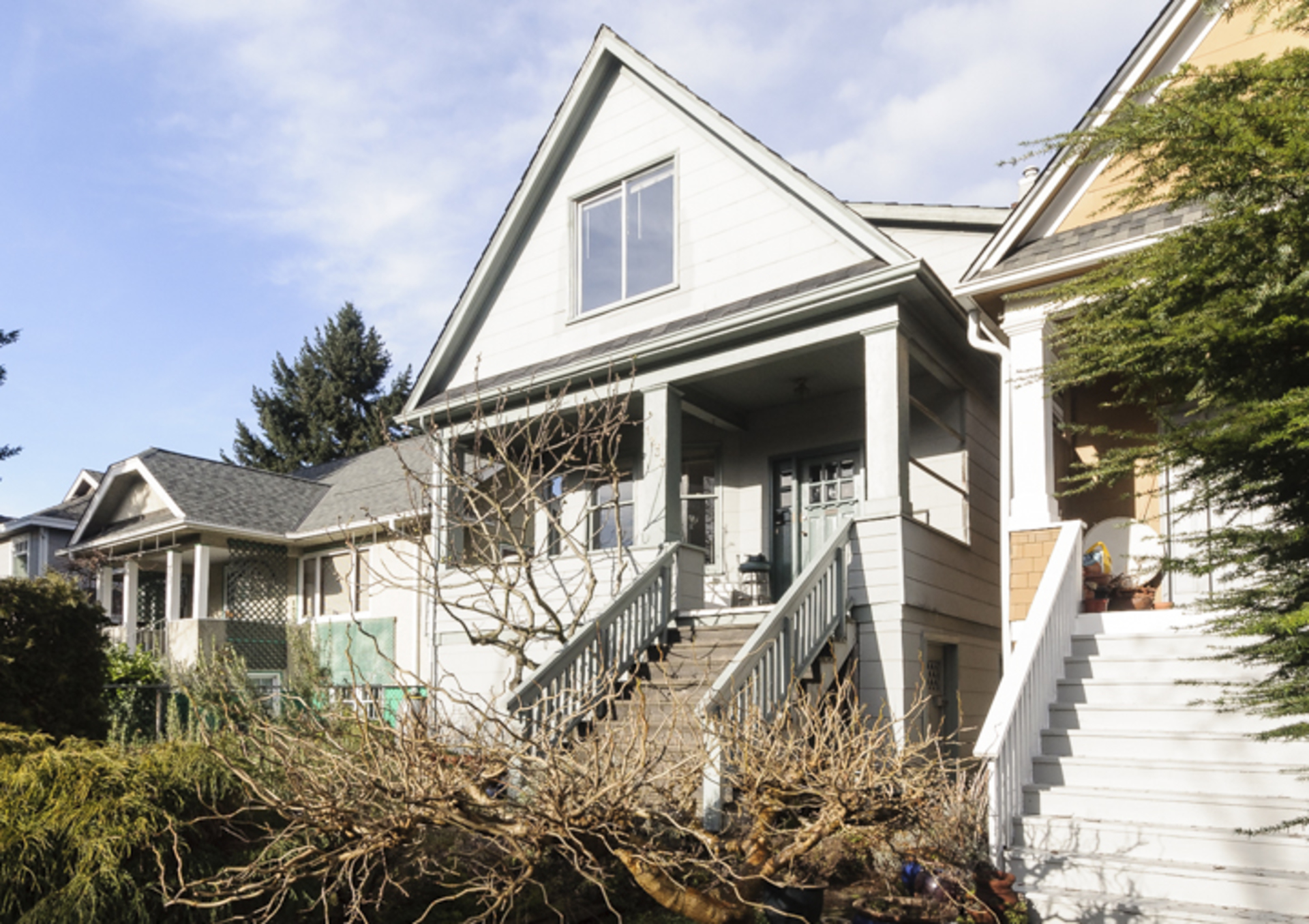 1233 East 19th Avenue, Knight, Vancouver East photo number 1 1233 East 19th Avenue, Knight, Vancouver East photo number 1