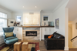  at 332 East 37th Avenue, Main, Vancouver East