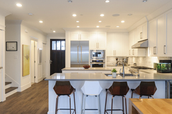  at 332 East 37th Avenue, Main, Vancouver East