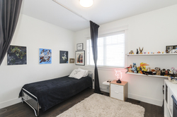  at 332 East 37th Avenue, Main, Vancouver East