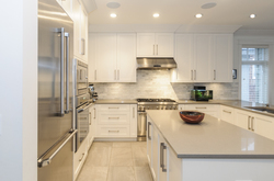  at 332 East 37th Avenue, Main, Vancouver East