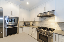  at 332 East 37th Avenue, Main, Vancouver East