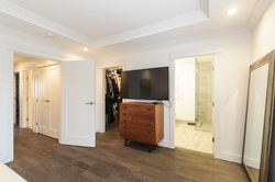  at 332 East 37th Avenue, Main, Vancouver East