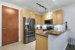 2065-w-12th-avenue-kitsilano-vancouver-west-09 at 213 - 2065 West 12th Avenue, Kitsilano, Vancouver West 2065-w-12th-avenue-kitsilano-vancouver-west-09 at 213 - 2065 West 12th Avenue, Kitsilano, Vancouver West