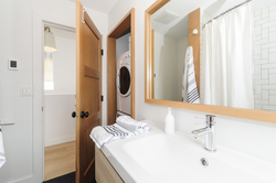  at 1055 East Pender Street, Mount Pleasant VE, Vancouver East
