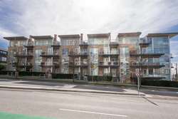 1288-chesterfield-avenue-central-lonsdale-north-vancouver-02-1 at TH3 - 1288 Chesterfield Avenue, Central Lonsdale, North Vancouver 1288-chesterfield-avenue-central-lonsdale-north-vancouver-02-1 at TH3 - 1288 Chesterfield Avenue, Central Lonsdale, North Vancouver