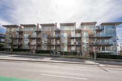 1288-chesterfield-avenue-central-lonsdale-north-vancouver-02 at TH3 - 1288 Chesterfield Avenue, Central Lonsdale, North Vancouver 1288-chesterfield-avenue-central-lonsdale-north-vancouver-02 at TH3 - 1288 Chesterfield Avenue, Central Lonsdale, North Vancouver
