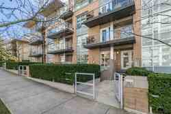 1288-chesterfield-avenue-central-lonsdale-north-vancouver-03 at TH3 - 1288 Chesterfield Avenue, Central Lonsdale, North Vancouver 1288-chesterfield-avenue-central-lonsdale-north-vancouver-03 at TH3 - 1288 Chesterfield Avenue, Central Lonsdale, North Vancouver