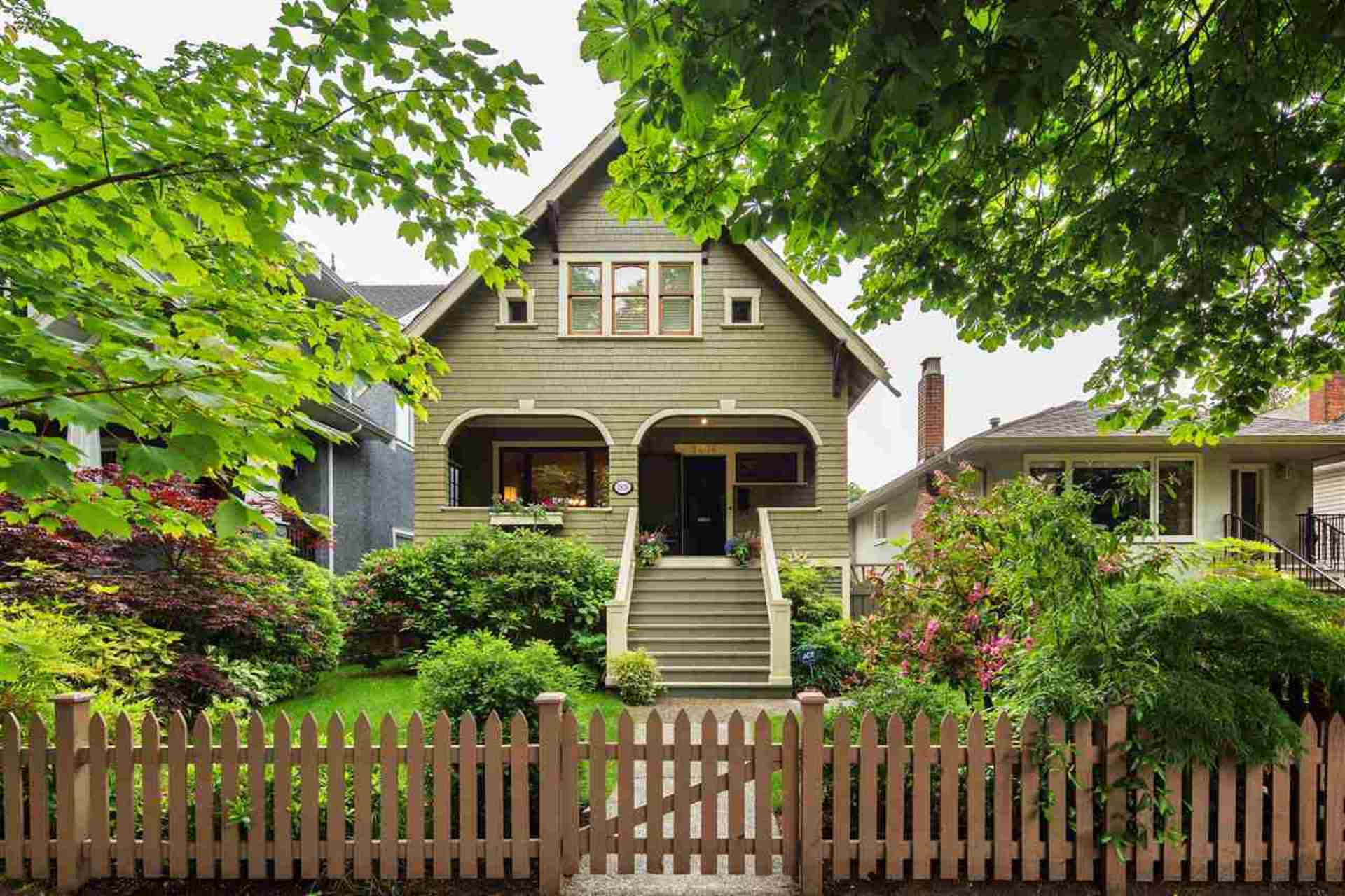 2836 W 12th Avenue, Kitsilano, Vancouver West photo number 1 2836 W 12th Avenue, Kitsilano, Vancouver West photo number 1